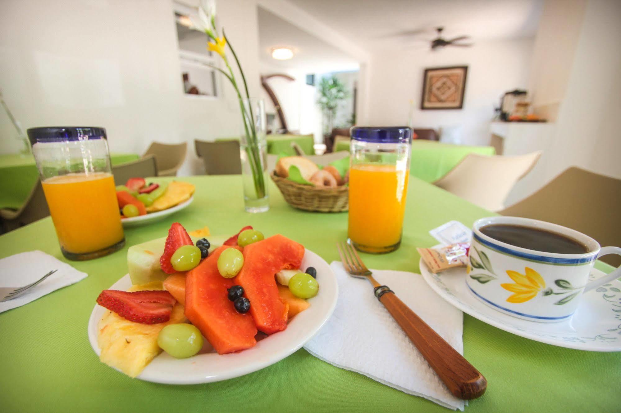 Hotel Girasoles