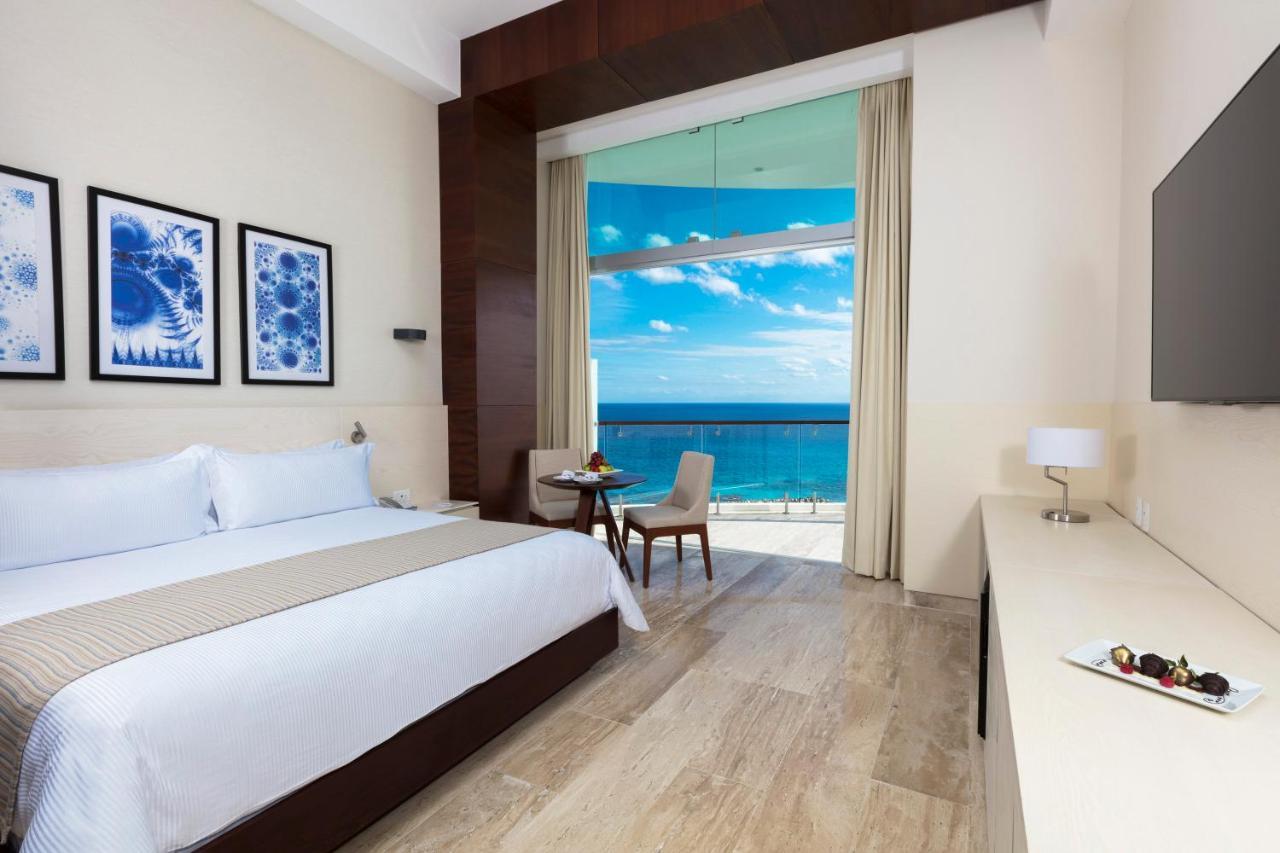 Altitude At Krystal Grand Resort Cancun