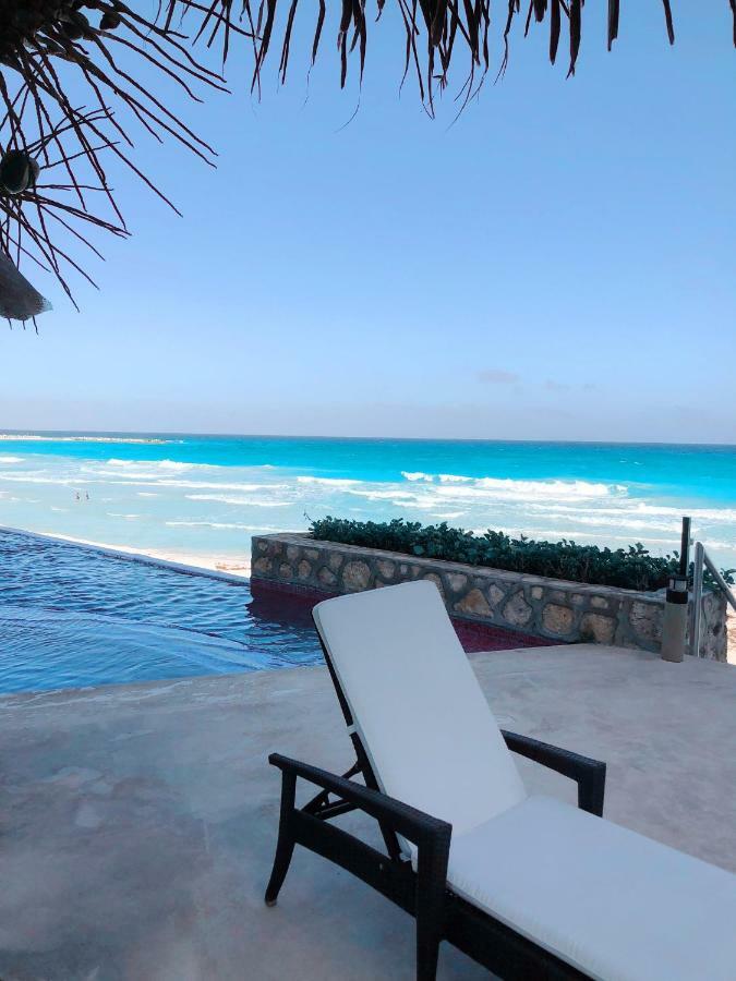 Ocean Front Studio * Cancun