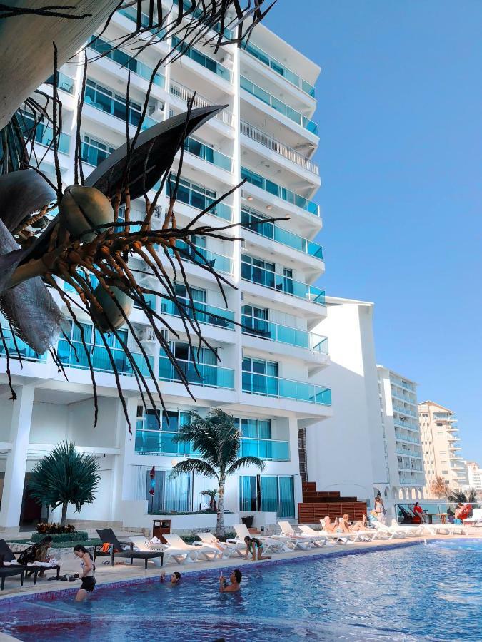 Ocean Front Studio Apartment *