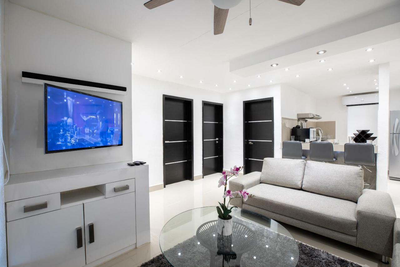 Departamento En De 2 Recamaras, Sala, Cocina, Tvs, Wifi Cancún