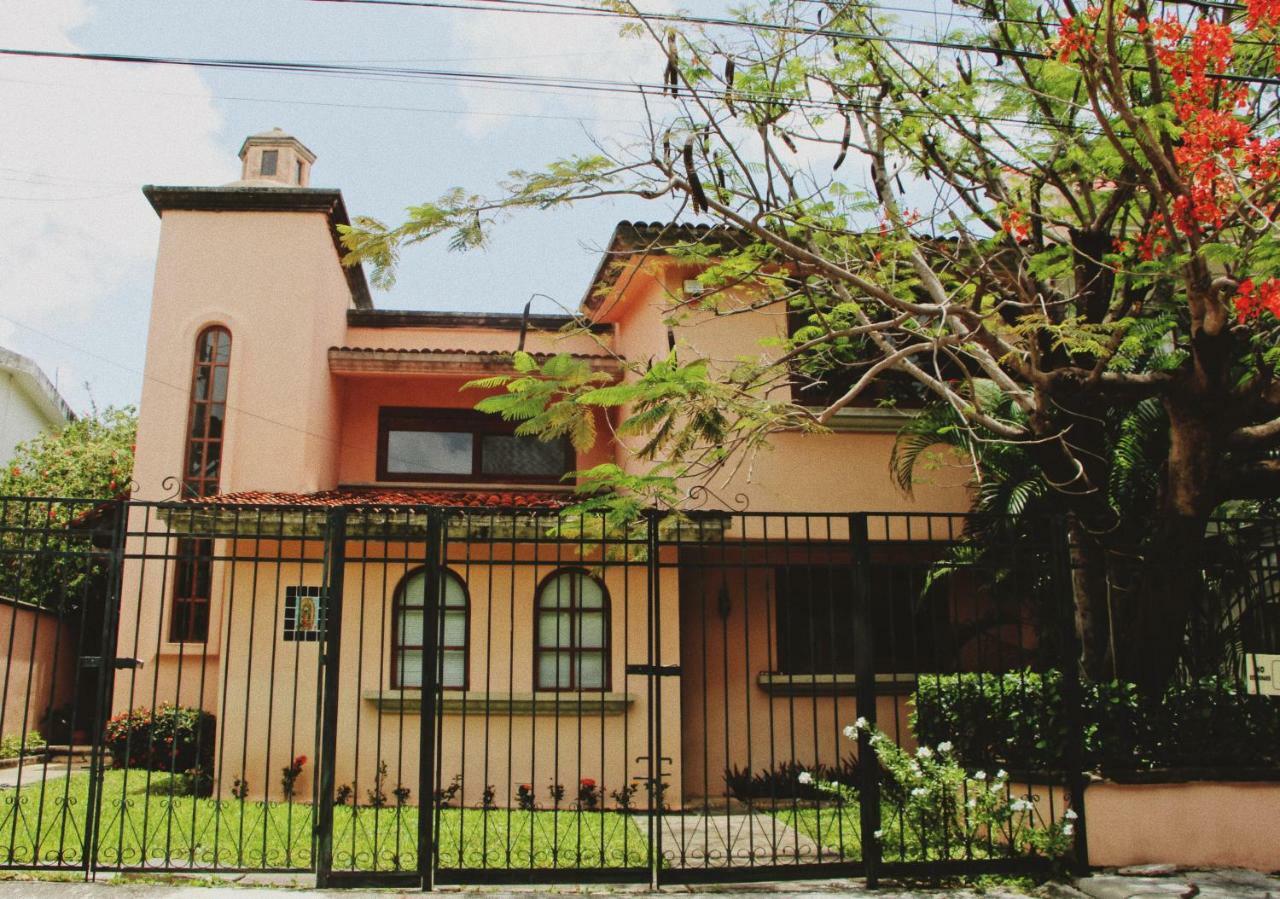Cielito Lindo *