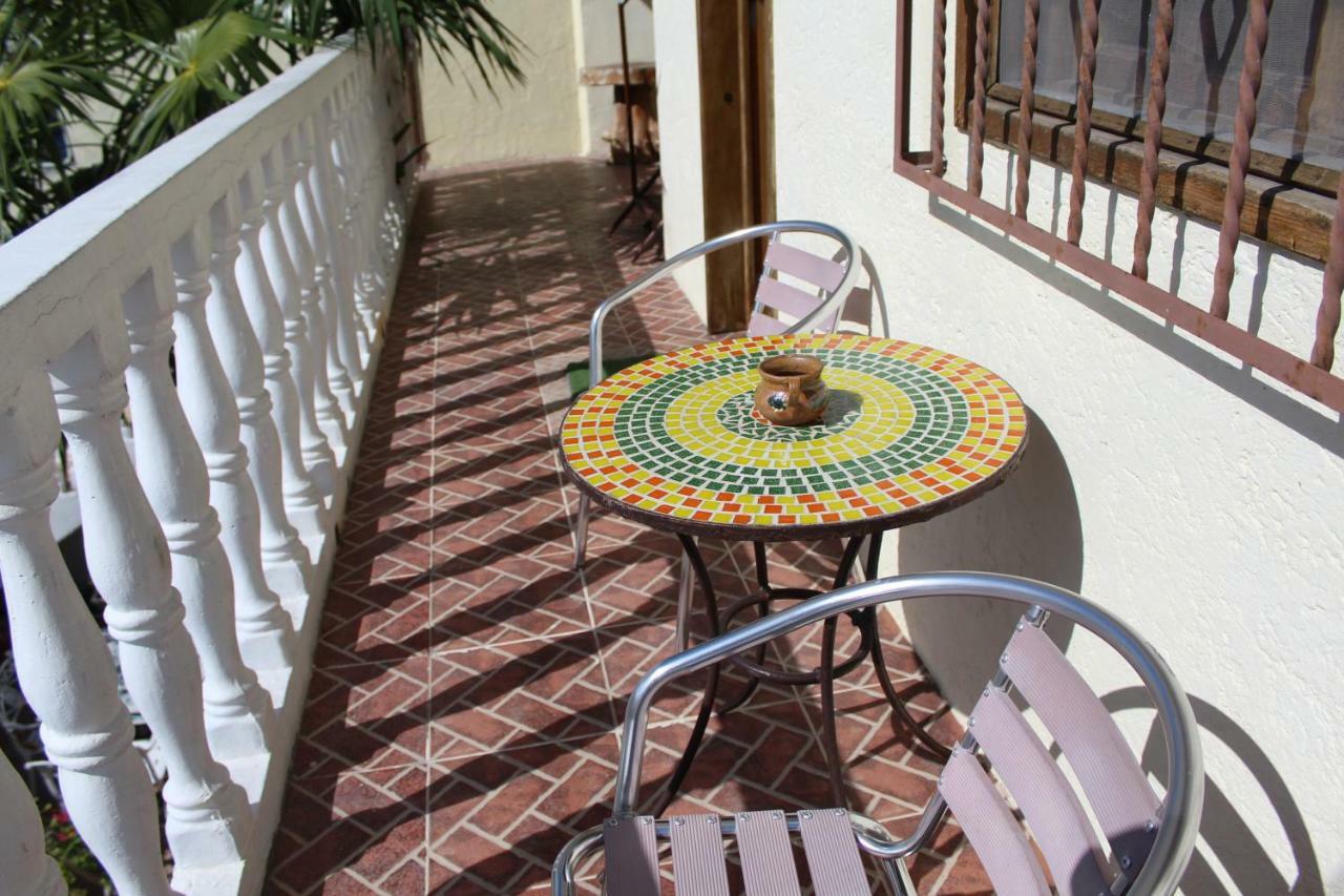Cancun Guest House *