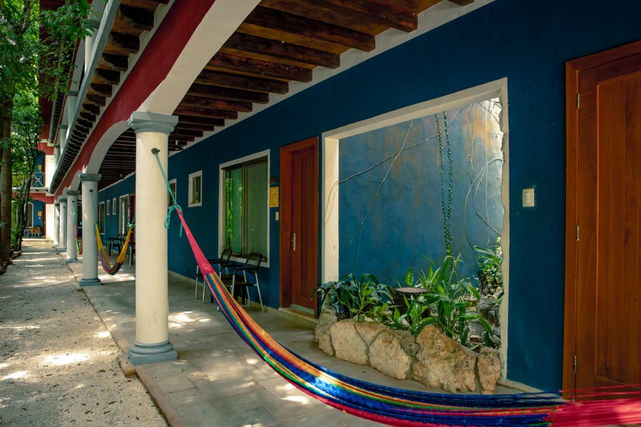 Hotel La Hacienda Cancun- El Ramonal, Monkey Sanctuary