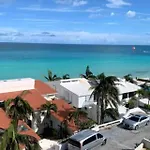 Espectacular Penthouse con Piscina y Vista al Mar en Cancún