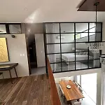Casa Cristal 3 Pisos Arbolada