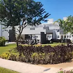 Maderos Residencial Pent-House And Solarium