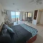 Ultimate Oceanview Penthouse Spectacular Sea Views