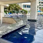 Modern With Lagoon View