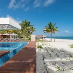 Marina Vista Retreat In Cancun La Amada