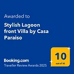 Stylish Lagoon Front Villa By Casa Paraiso