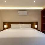 Hotel 28 Cancun