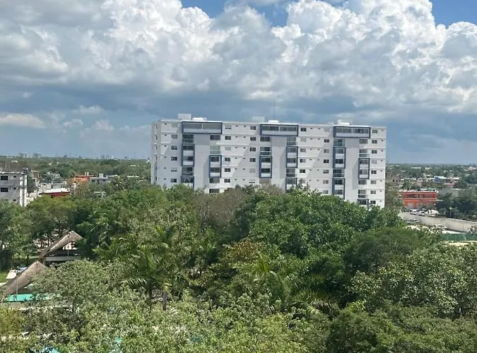Liverte Cancun