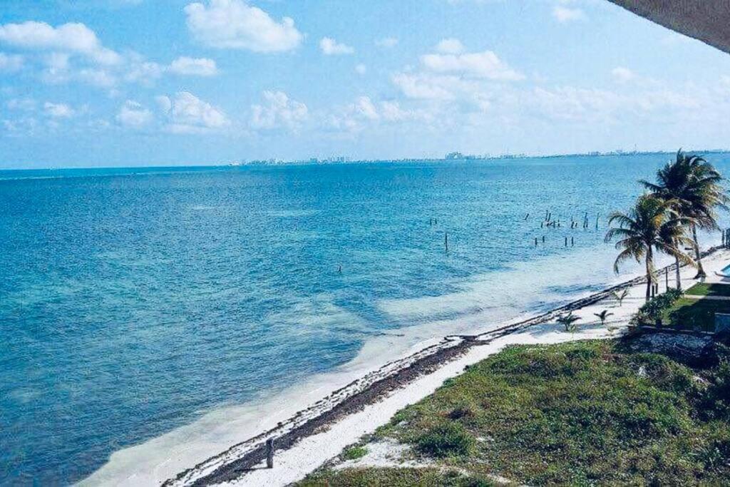 Apartamento Punta Me With Ocean View & Beach Front Cancún