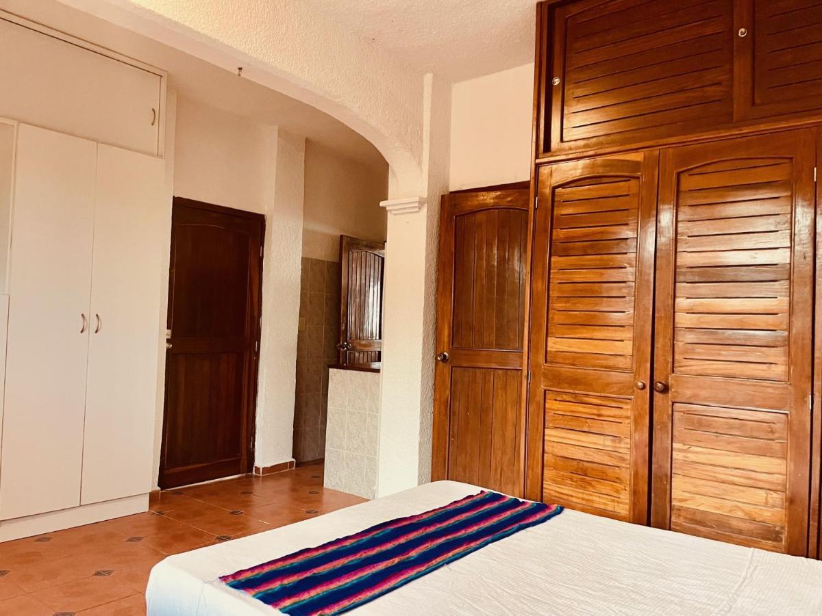 Punta Me With Ocean View & Beach Front *