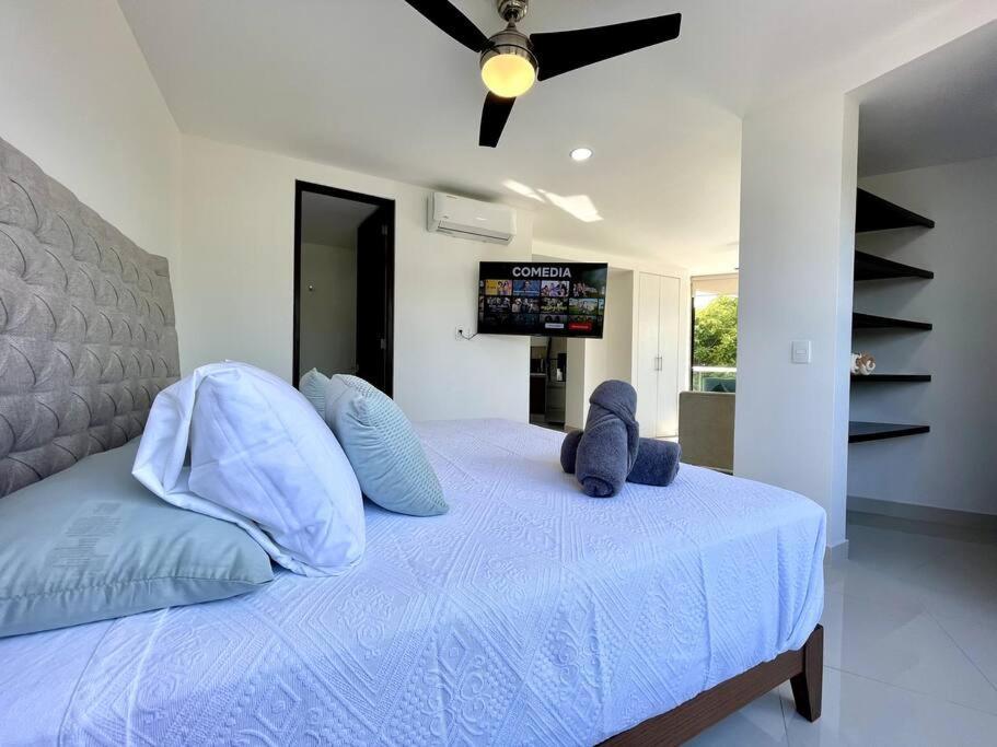 Apartamento Beautiful Loft With Unique Rooftop & Location! *
