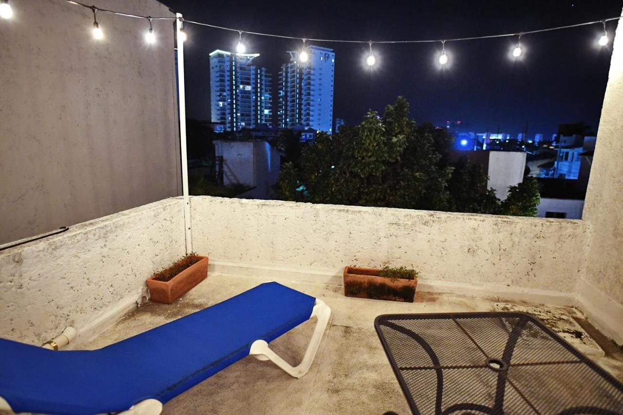 Holiday home 5 Bdr-ensuite Bathrooms-private Pool-golf-comfort
