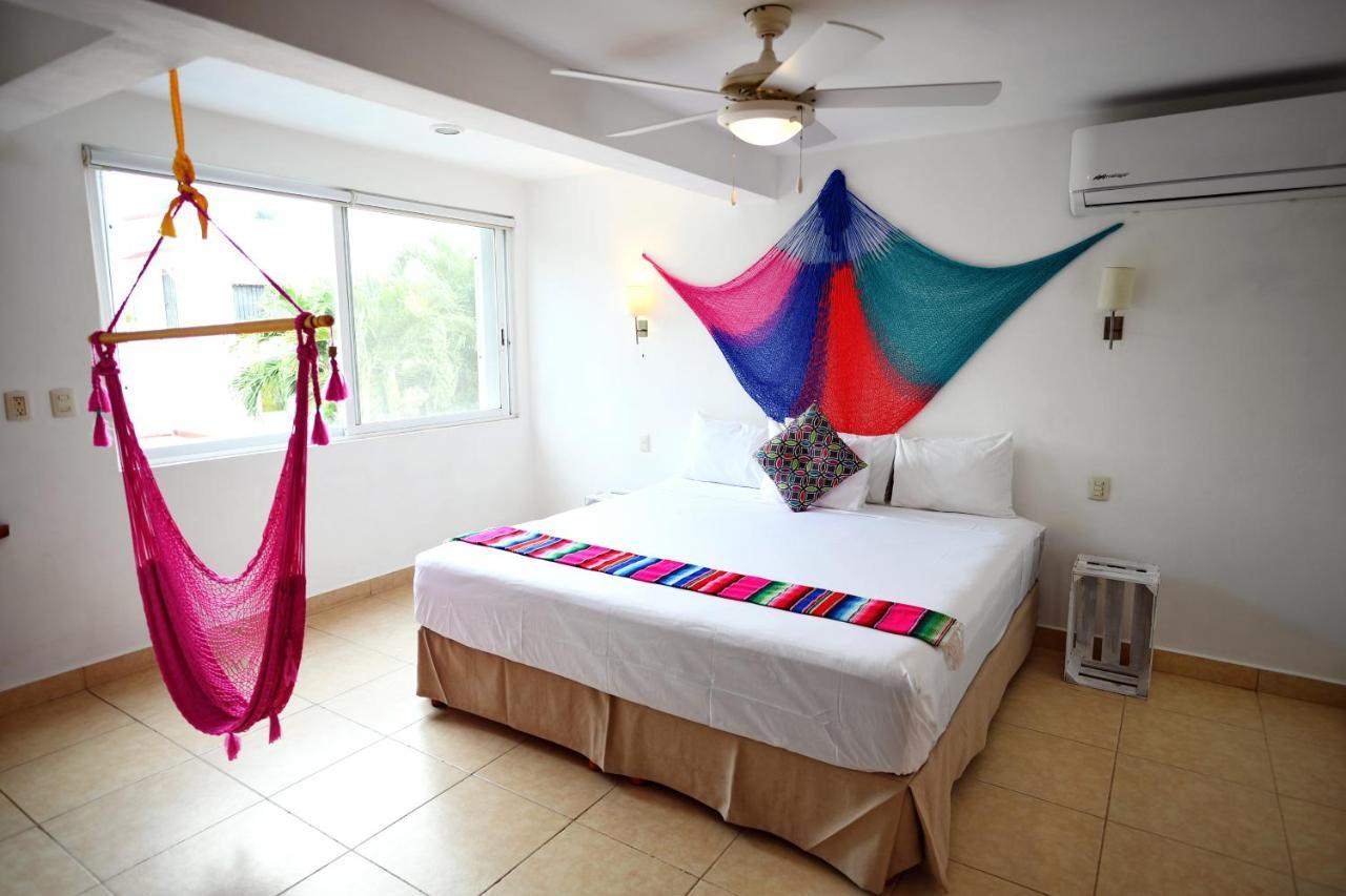 Holiday home 5 Bdr-ensuite Bathrooms-private Pool-golf-comfort