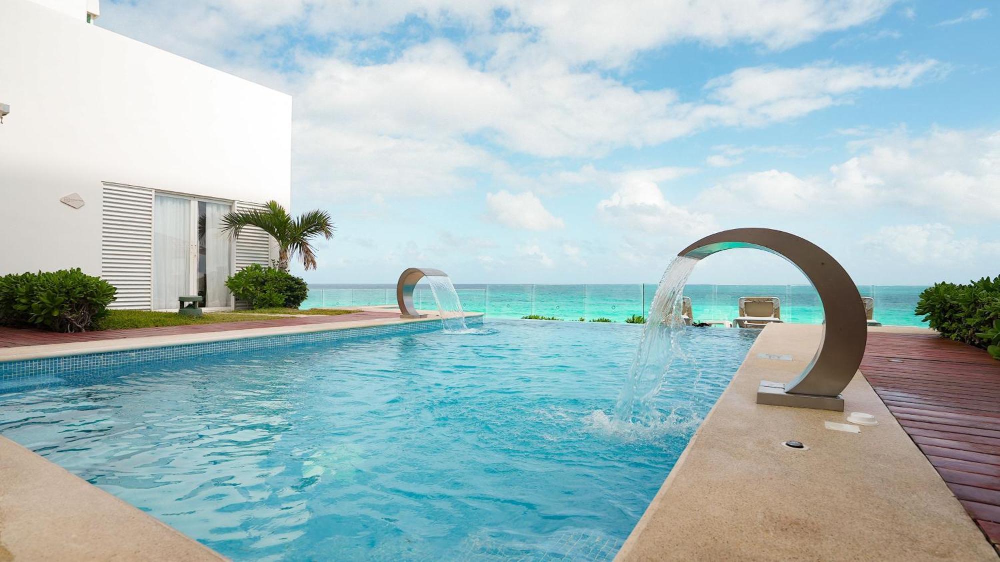 Resort Oleo Playa Cancún