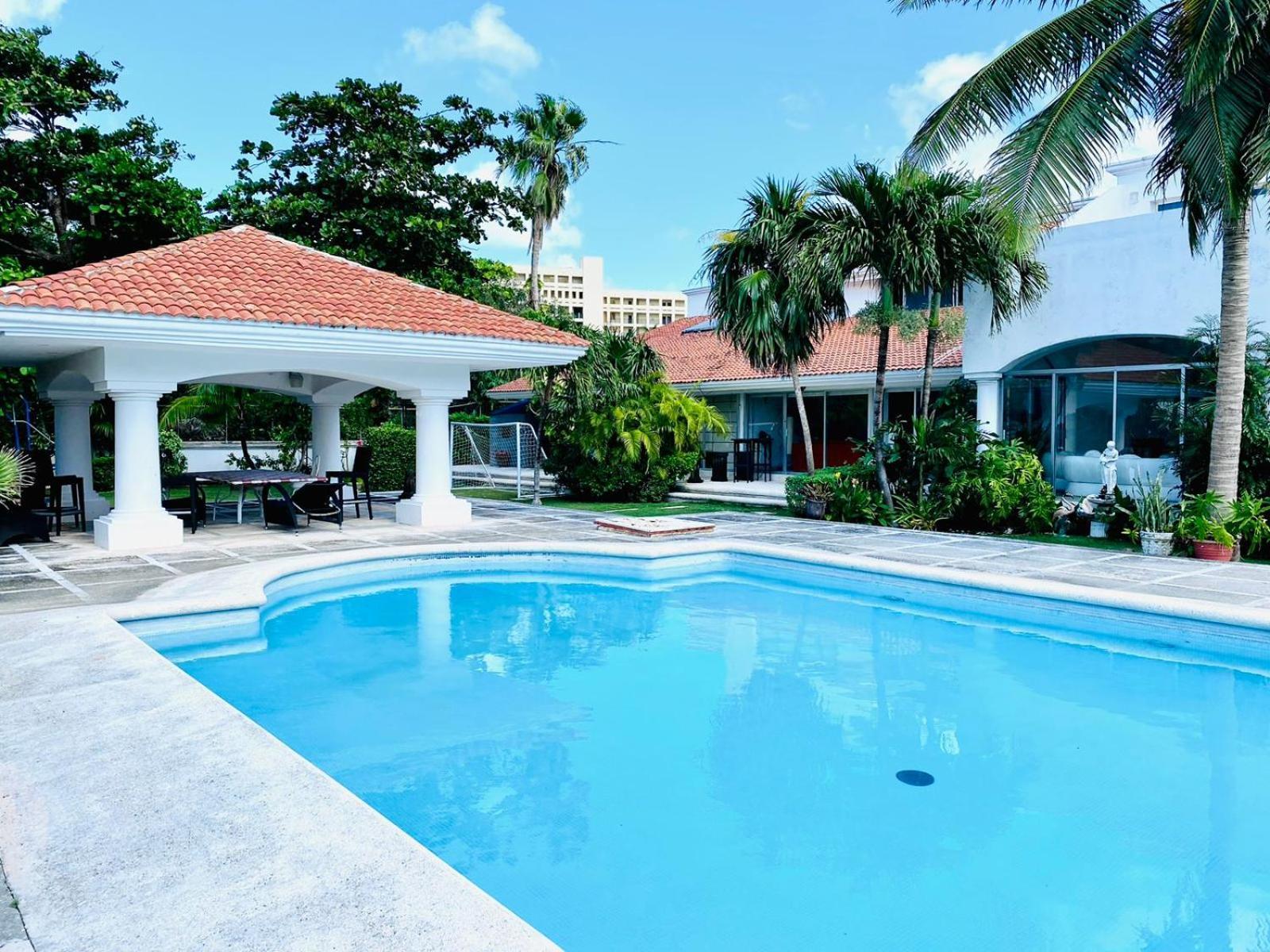 Casa Blanca Villa Cancun