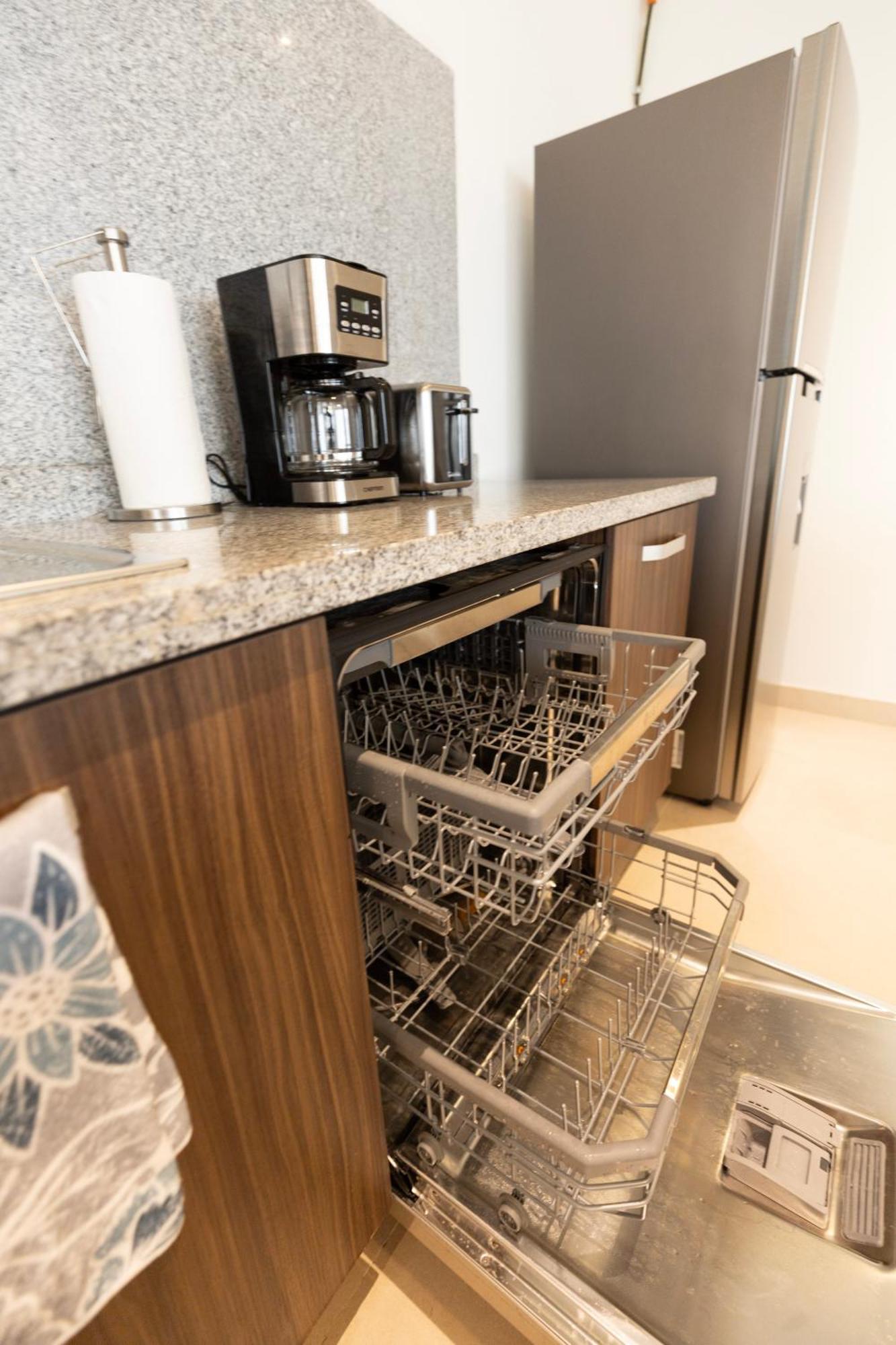 Ocean Breeze, Sanctuary - Hivenb Apartamento