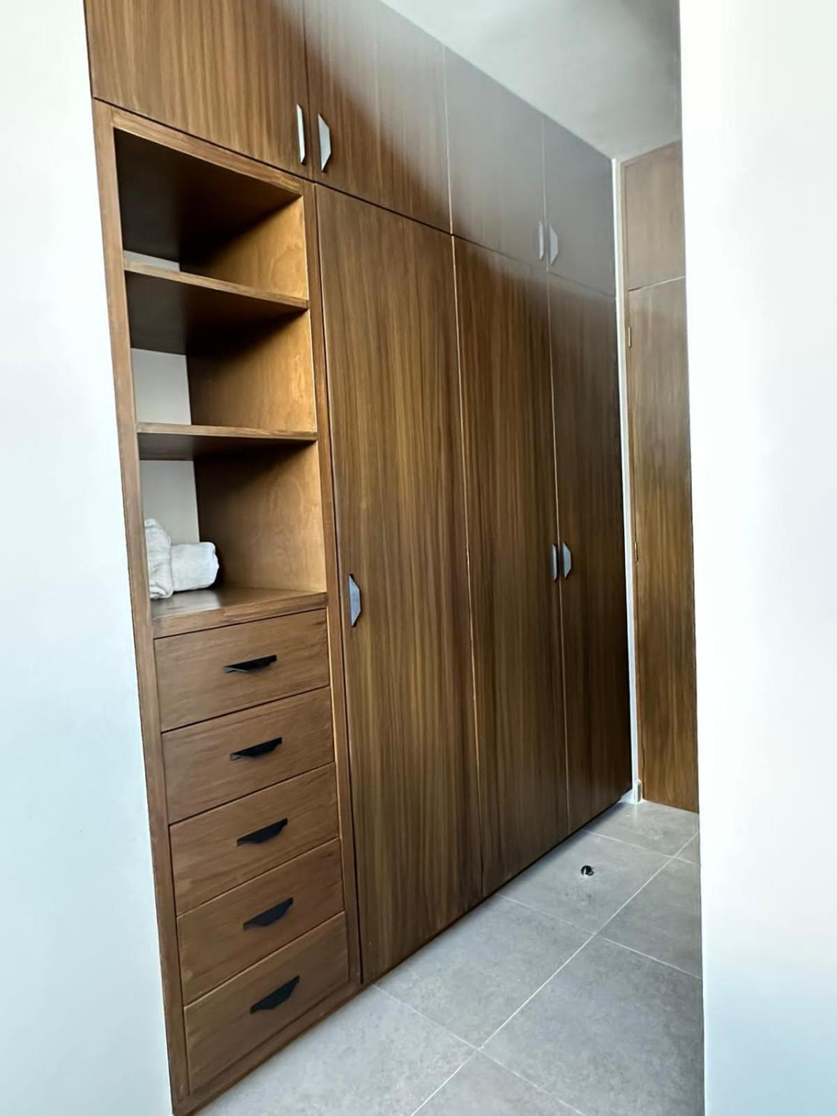 Casa Cristal 3 Pisos Arbolada Сasa de vacaciones *