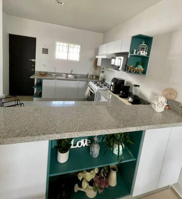 Casa Vallejo En Residencial Becquer Сasa de vacaciones