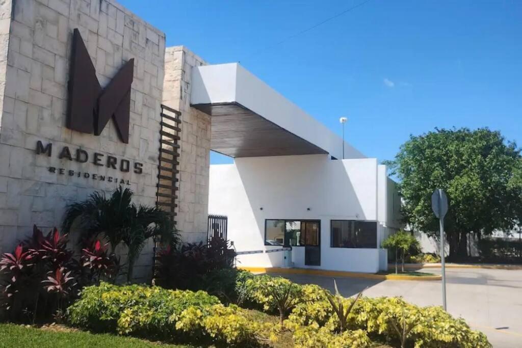 Maderos Residencial Pent-house And Solarium Apartamento Cancún