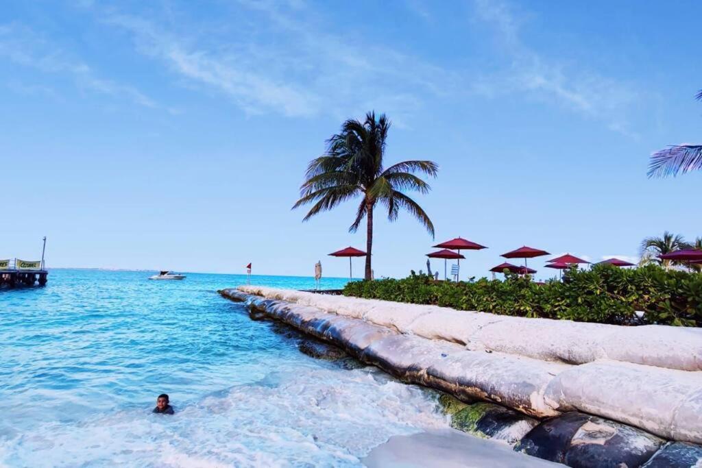 La Del Caribe 4