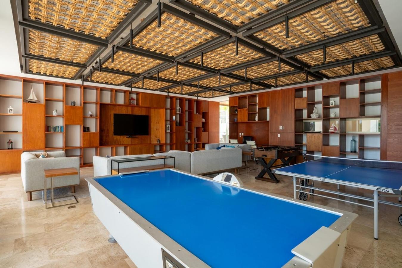 Apartamento 2br Beachfront Exclusive W/ Features *