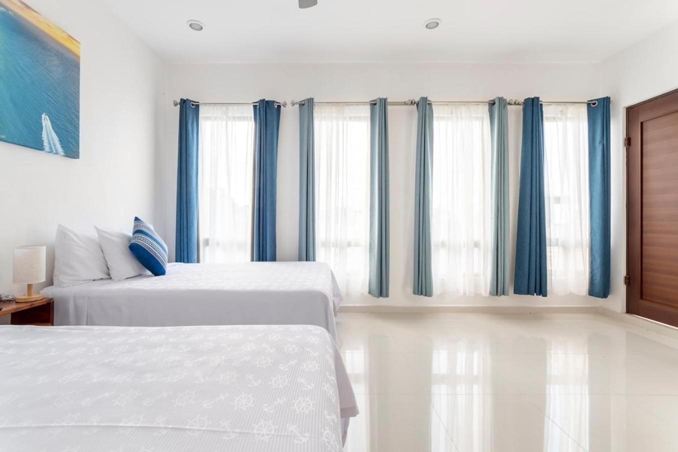 Wow! Gated House Wifi 5rooms 12pax Pool Private Сasa de vacaciones