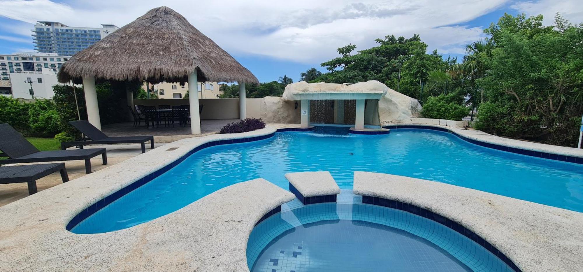 Cascadas, Charming Great Location With Pool & Garden Cancún