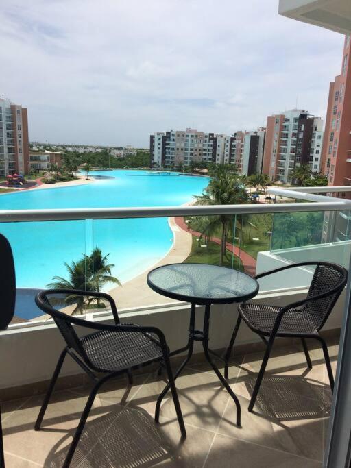 Increible Laguna Artificial Y 7 Albercas Apartamento *