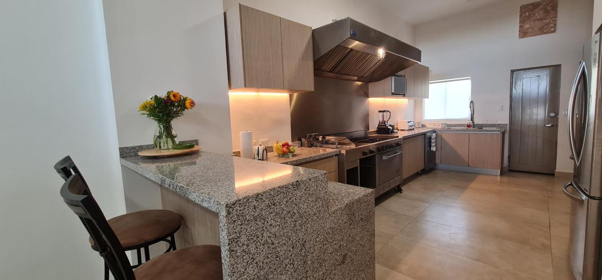 Cascadas, Spacious With Workspace, Pool & Fast Wi-fi Сasa de vacaciones