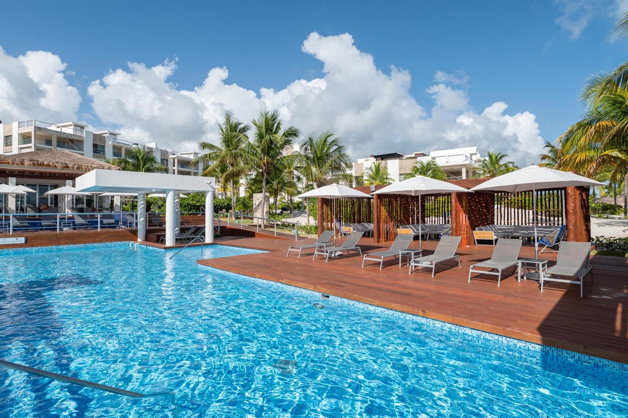 Marina Vista Retreat In La Amada * Cancún