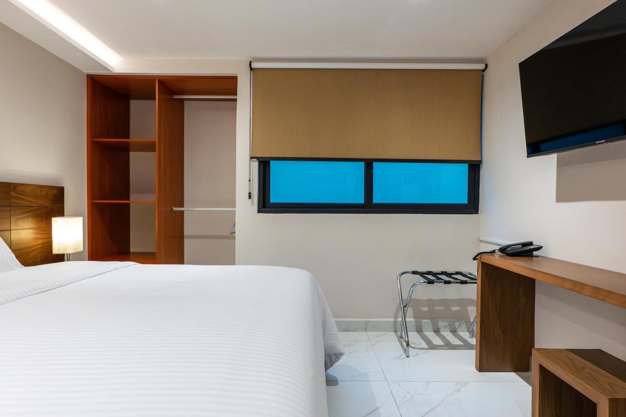 28 3* Cancún