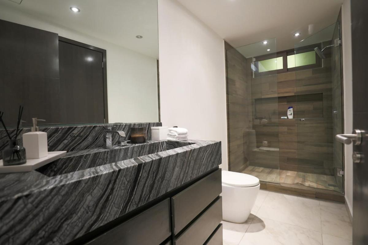 Apartamento Luxury 3br Apt, Wifi 1gb, Laundry, Pools, Gym Cancún