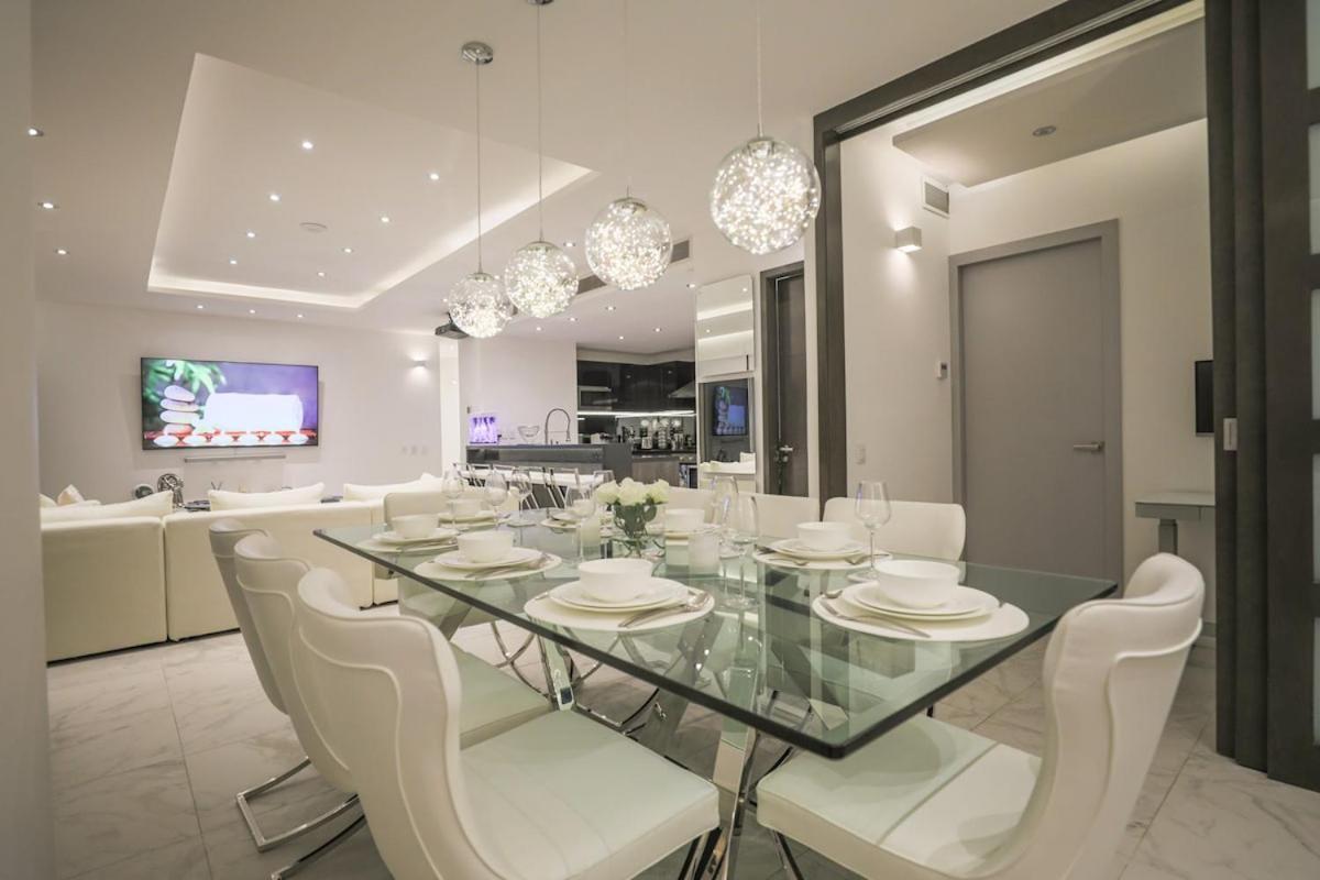 Luxury 3br Apt, Wifi 1gb, Laundry, Pools, Gym