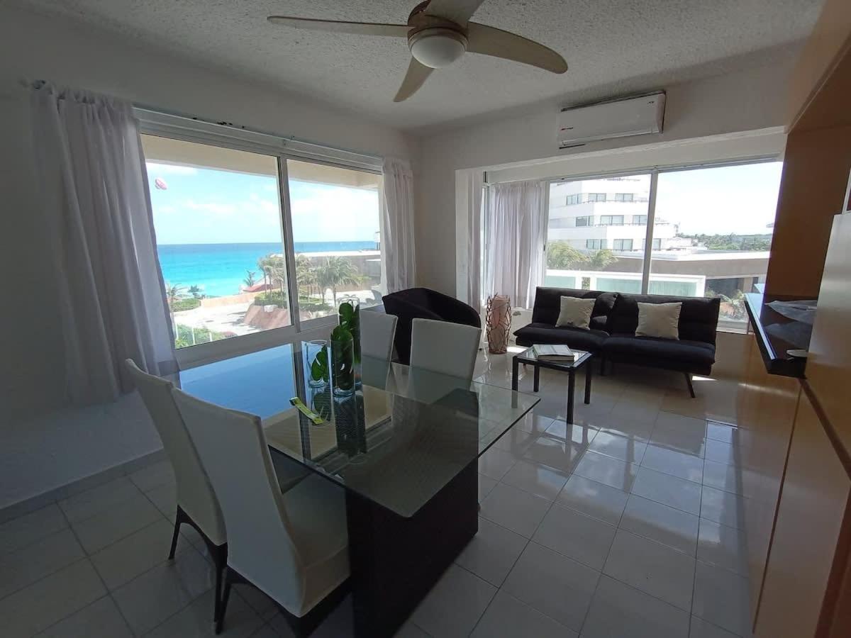 Apartamento Comodo Con Vista Al Mar Cancún