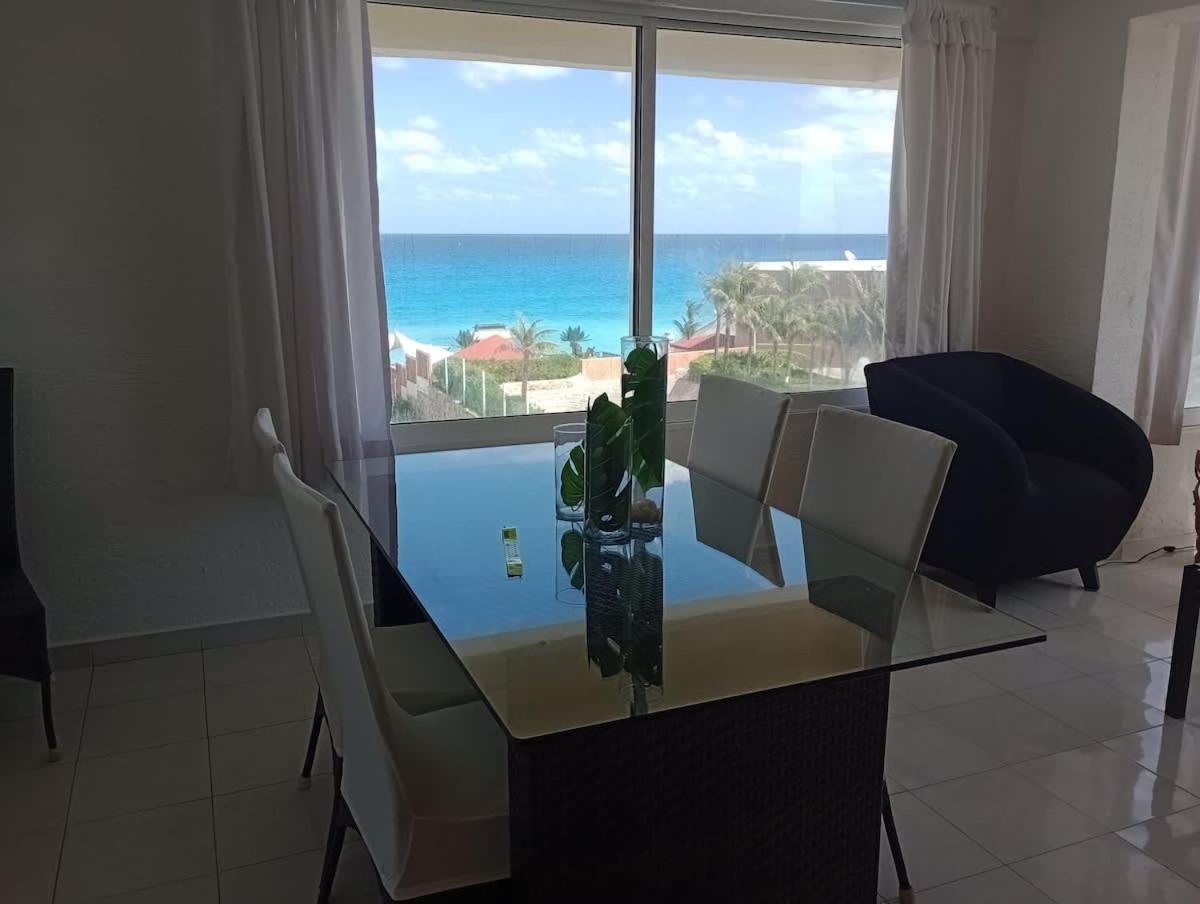 Comodo Con Vista Al Mar Apartamento