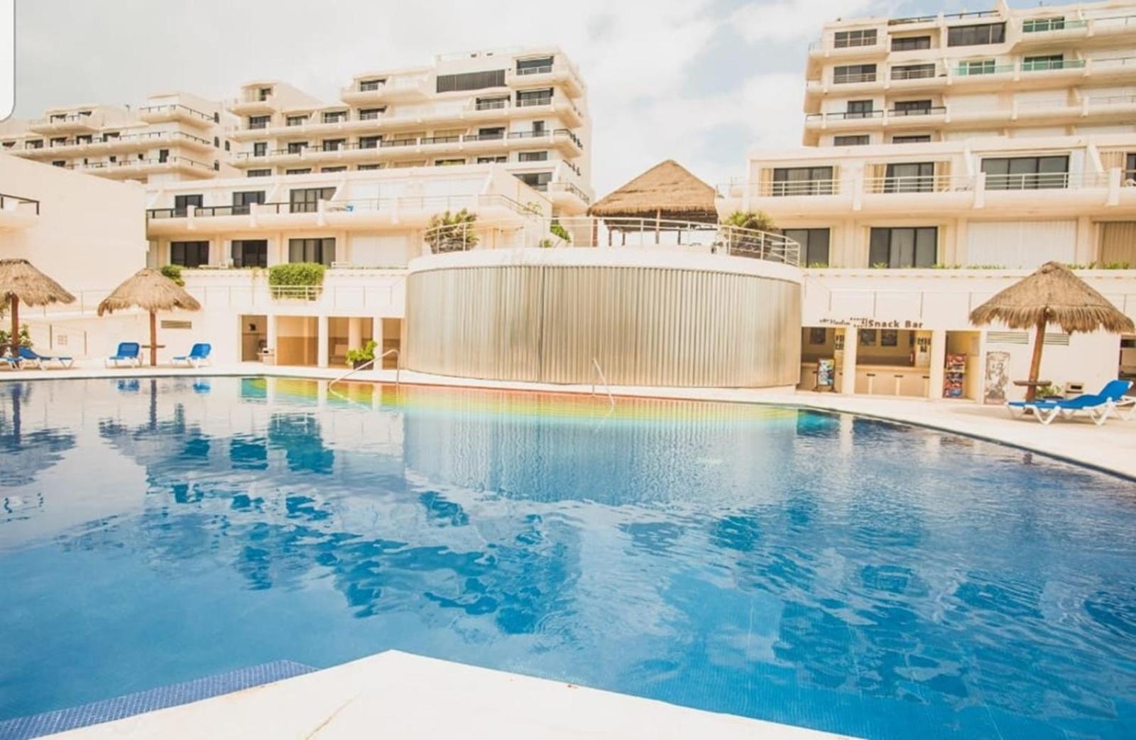 Ocean View With Balcony Zone Apartamento Cancún