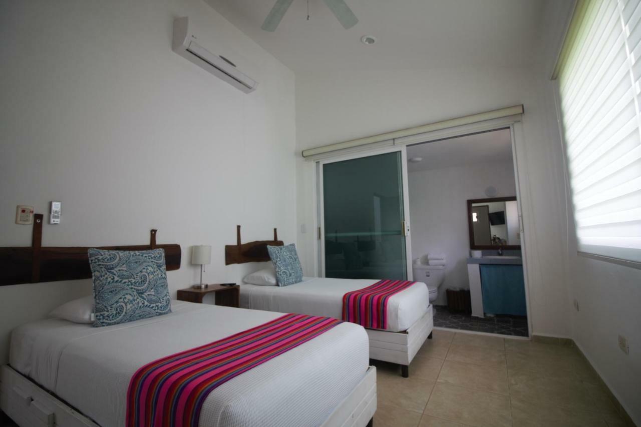 White House 10 Orchids Bed & Breakfast Cancun
