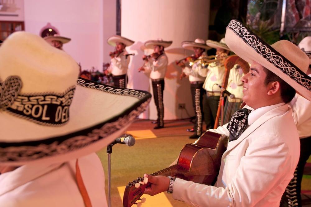 U By Grand Fiesta Americana Resort